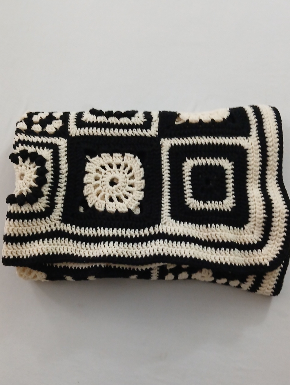 Handmade Crocheted Blanket - Picture 13 of 15